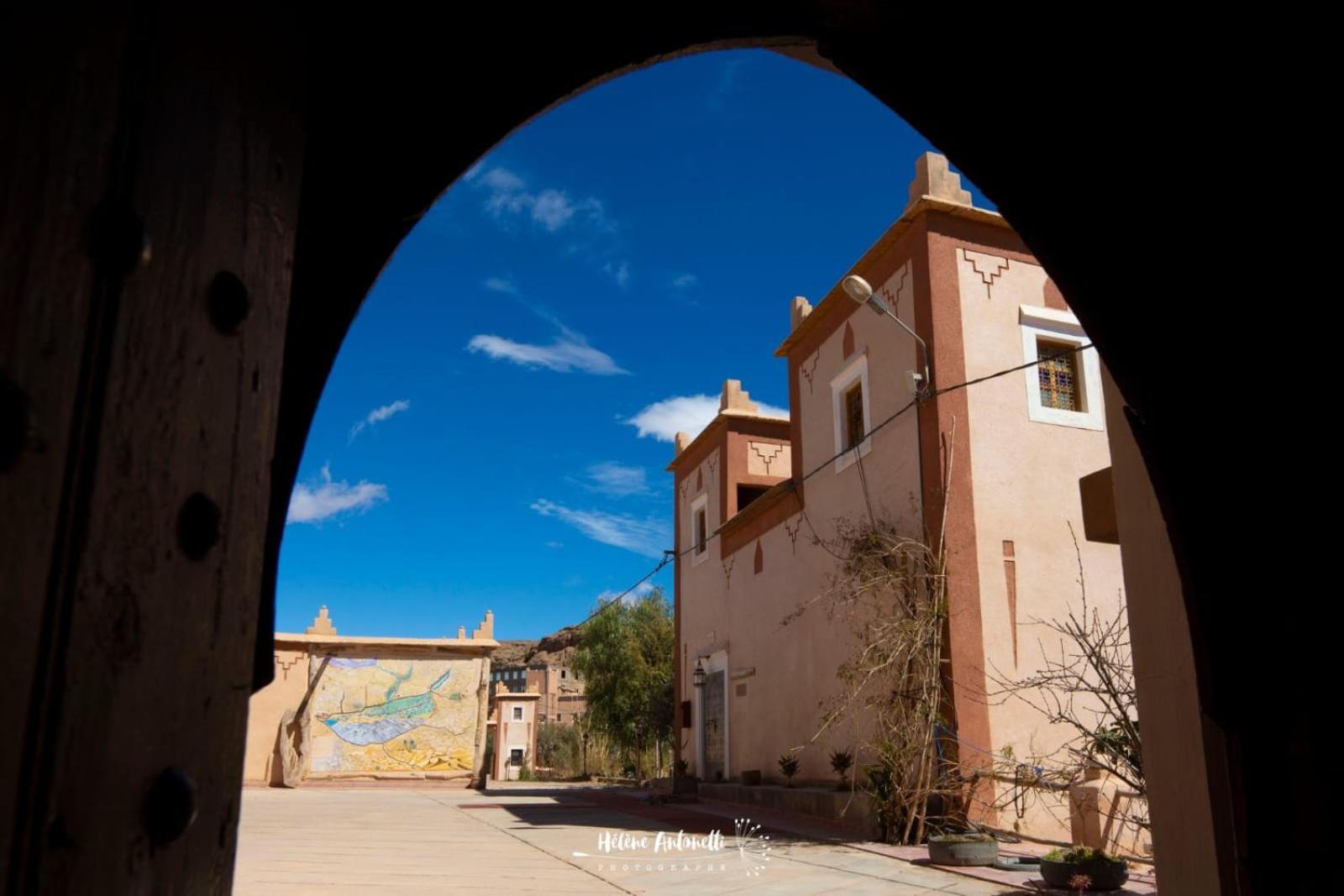 Hotel Kasbah Ben Ali à El Kelaa des M'gouna Extérieur photo
